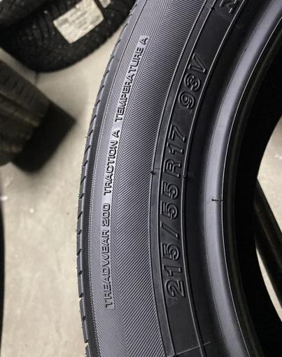 Yokohama dB Decibel E70 215/55 R17