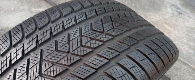 Pirelli Scorpion Winter 295/40 R21 111V