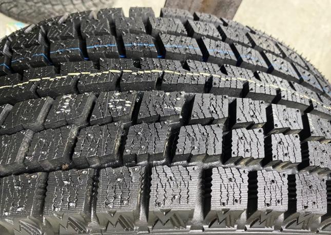 Bridgestone Blizzak MZ-03 205/55 R16