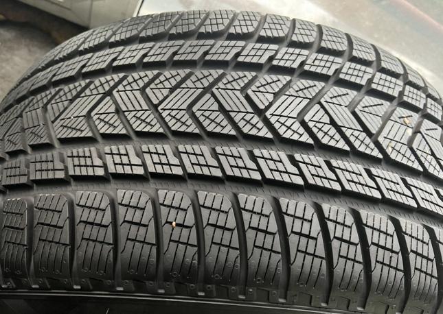 Pirelli Winter Sottozero 3 315/40 R21