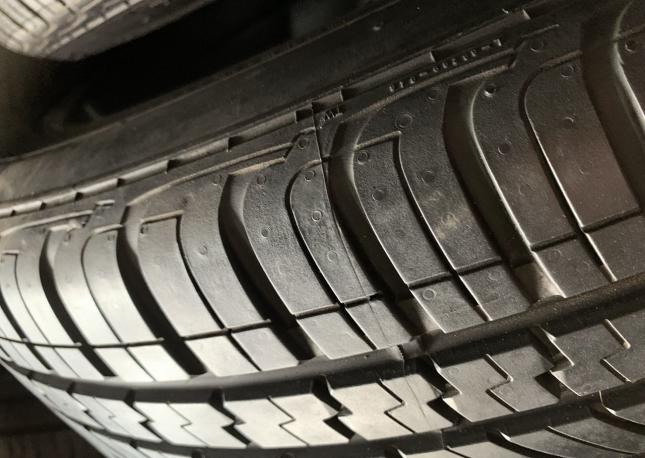 Continental ContiCrossContact UHP 295/40 R21