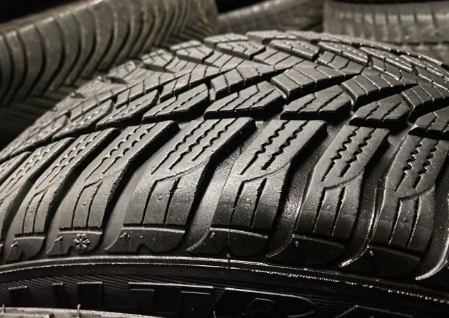 Goodyear Eagle Ultra Grip GW-3 225/45 R17