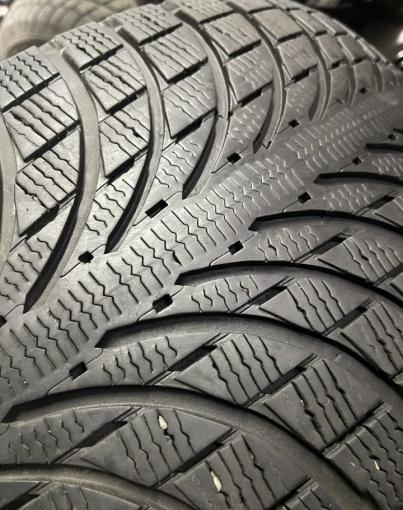 Michelin Latitude Alpin LA2 265/40 R21 и 295/35 R21 V