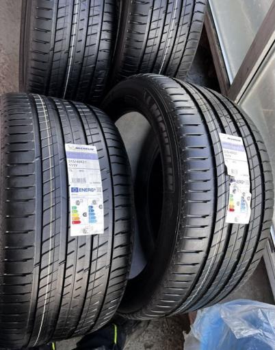 Michelin Latitude Sport 3 315/40 R21 и 275/45 R21