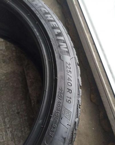 Michelin Pilot Alpin 5 225/40 R19