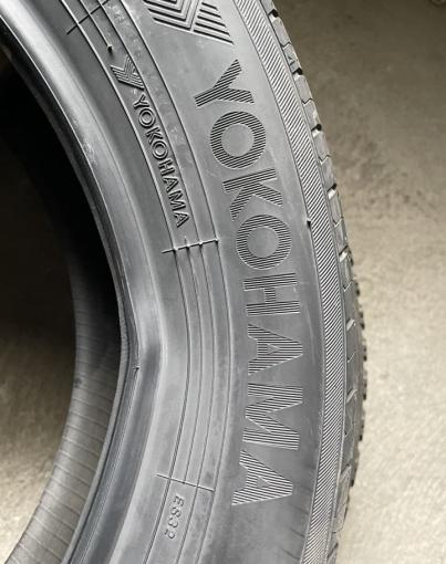 Yokohama BluEarth-ES ES32 215/55 R17 94V