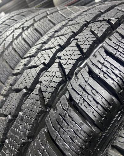 Continental VanContact Winter 205/75 R16C