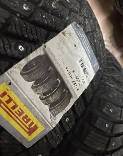 Pirelli Scorpion Ice Zero 2 225/50 R18 95H