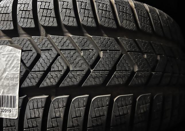 Pirelli Winter Sottozero 245/40 R18