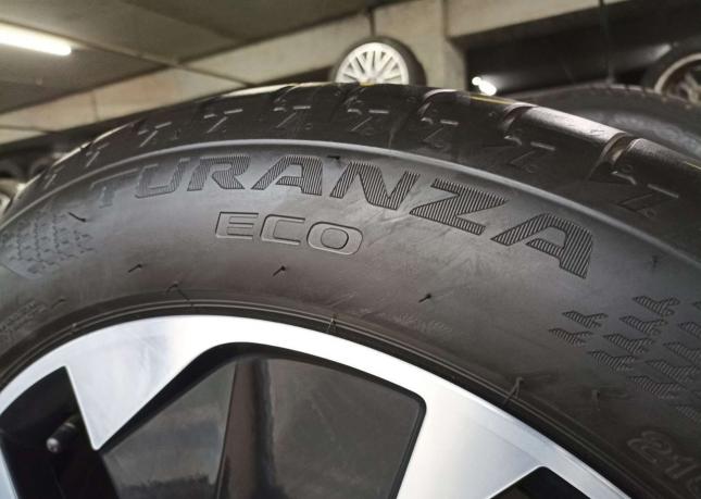 Bridgestone Turanza Eco 215/55 R18