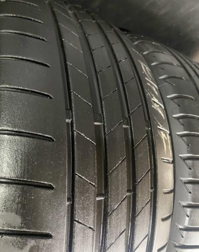 Bridgestone Turanza T005 225/40 R19