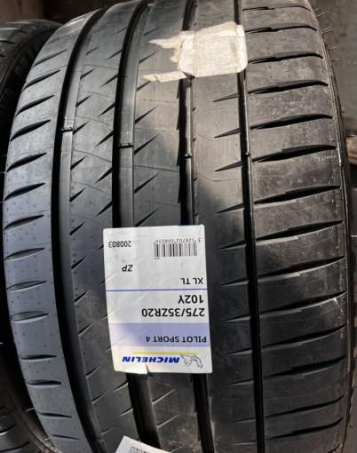 Michelin Pilot Sport 4 S 245/40 R20 и 275/35 R20