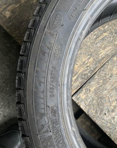 Michelin X-Ice 3 245/45 R18 100H