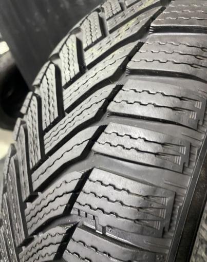 Michelin Alpin 6 215/55 R17