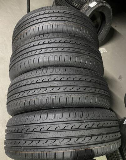 Goodyear EfficientGrip 215/60 R17