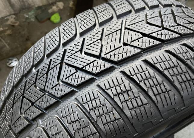 Pirelli Scorpion Winter 255/45 R20 101V