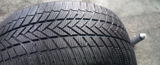 Bridgestone Blizzak LM-005 265/40 R21 105H