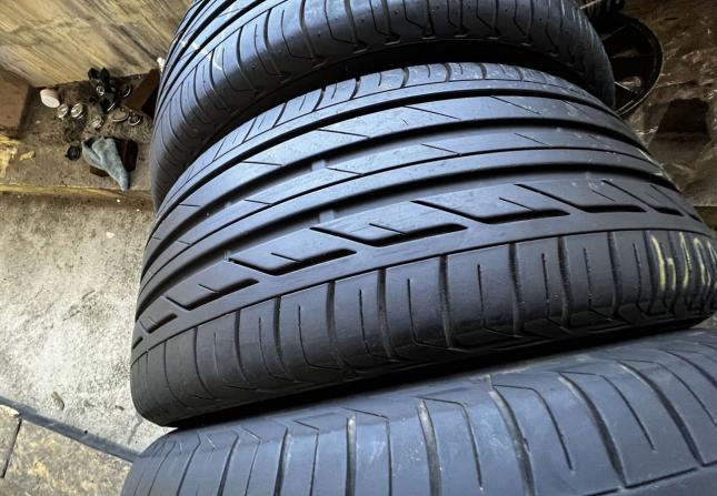 Bridgestone Turanza T001 225/50 R18