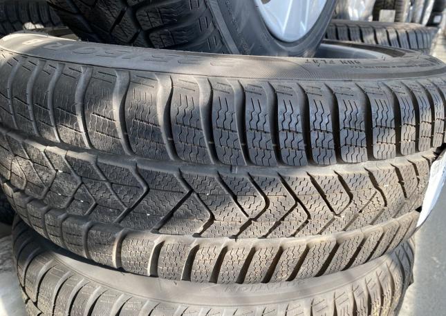 Pirelli Winter Sottozero 3 225/50 R18