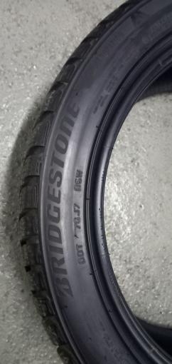 Bridgestone Blizzak LM-32 225/45 R18 95H