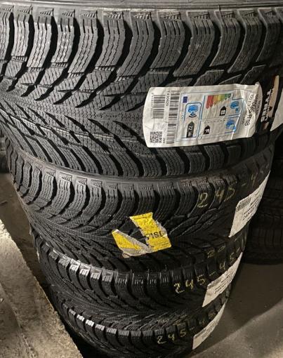 Nokian Tyres Hakkapeliitta R3 245/45 R18