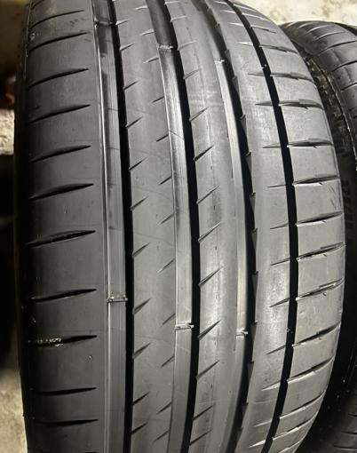 Michelin Pilot Sport 4 S 275/35 R22