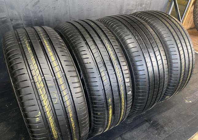 Bridgestone Alenza 001 285/60 R18