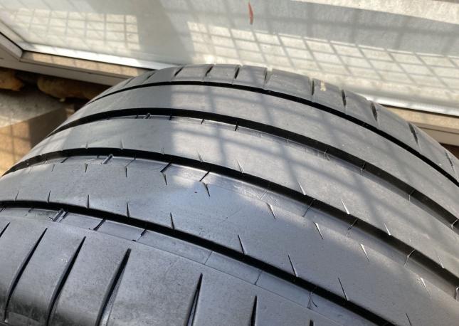 Michelin Pilot Sport 4 325/30 R21 108Y