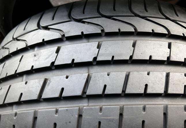 Pirelli P Zero 255/35 R20