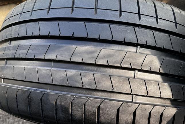 Pirelli P Zero GEN-2 275/35 R21