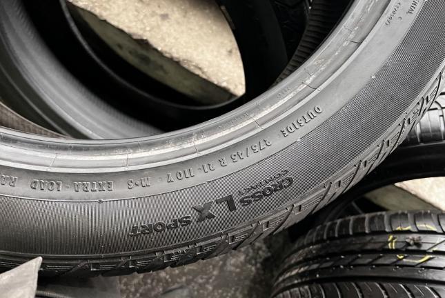 Continental ContiCrossContact LX 275/45 R21