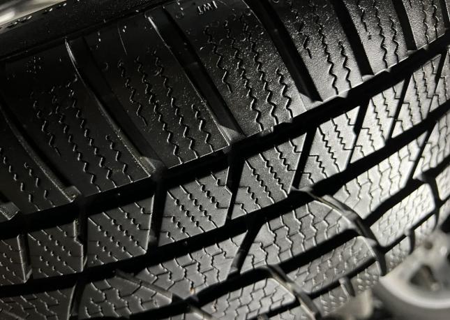 Continental WinterContact TS 850 P 245/40 R20