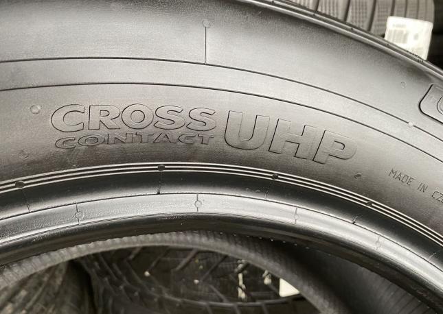 Continental ContiCrossContact UHP 275/50 R20 109W