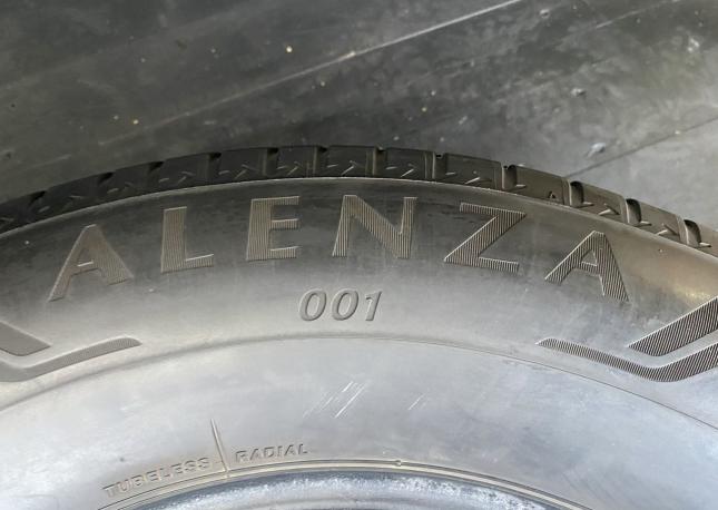 Bridgestone Alenza 001 285/60 R18