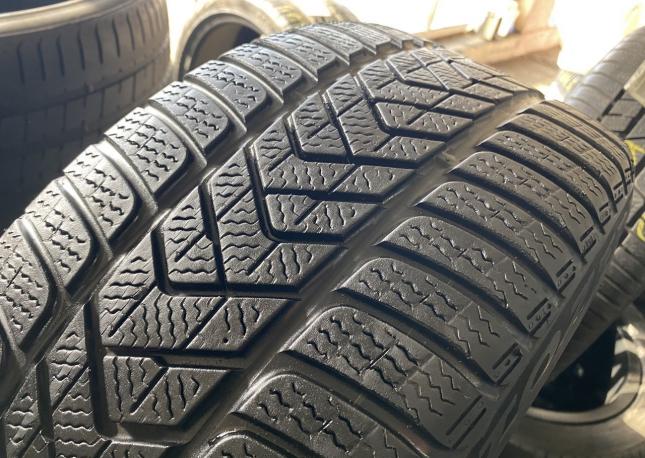 Pirelli Winter Sottozero 3 245/40 R18 97V