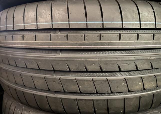 Goodyear Eagle F1 Asymmetric SUV 275/40 R22 107Y