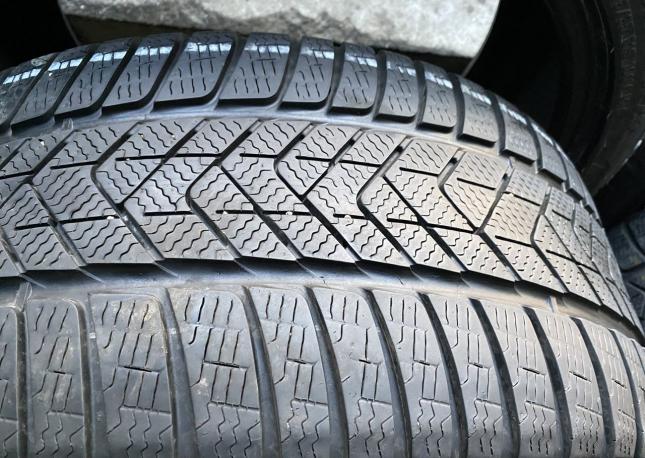 Pirelli Winter Sottozero 3 275/35 R19 и 245/40 R19 98V