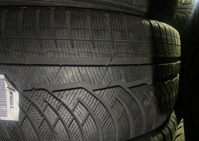 Michelin Pilot Alpin PA4 245/50 R18