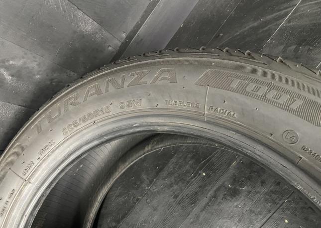 Bridgestone Turanza T001 225/50 R18