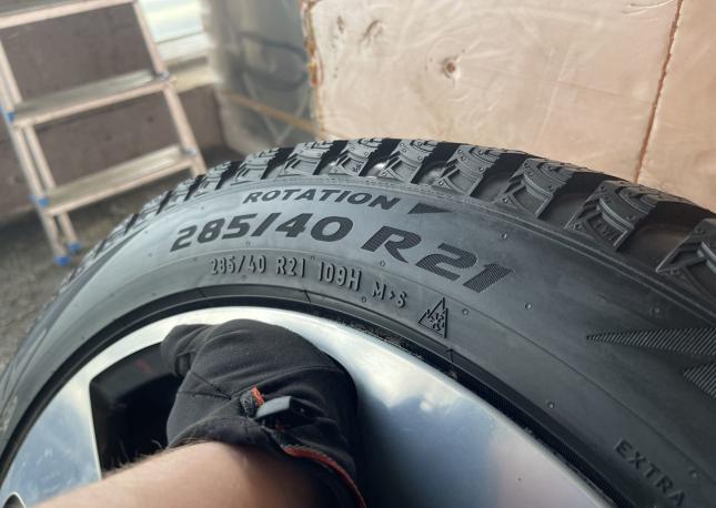 Pirelli Ice Zero 2 285/40 R21 109H