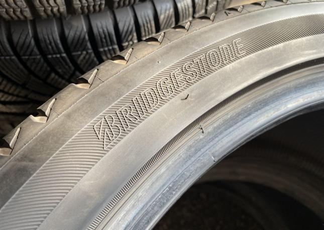 Bridgestone Alenza 001 295/35 R21 107Y