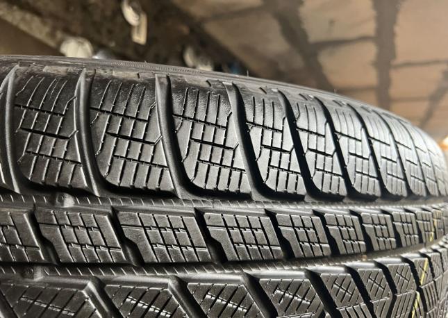 Pirelli Scorpion Winter 275/50 R20