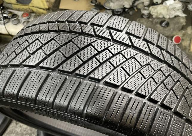 Continental ContiWinterContact TS 830 245/35 R19