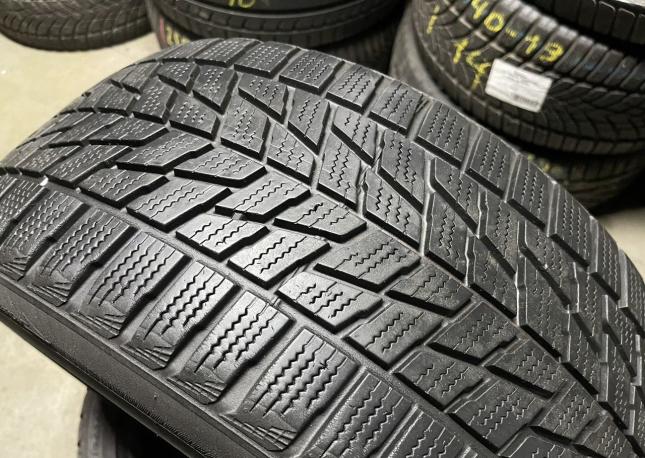 Bridgestone Blizzak LM-22 255/40 R19 100V