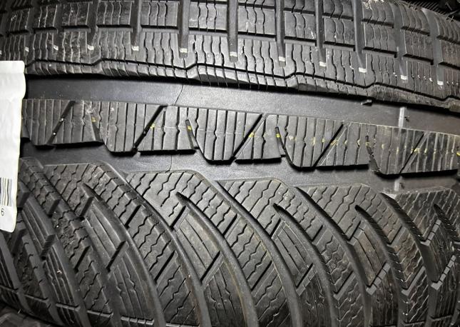 Michelin Pilot Alpin 4 235/40 R18