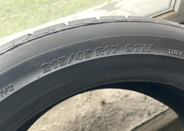 Bridgestone Nextry Ecopia 215/45 R17 91W