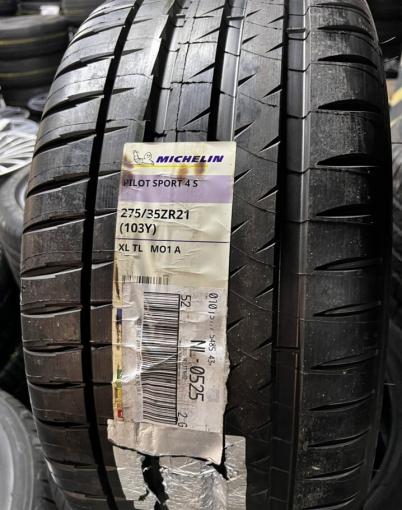 Michelin Pilot Sport 4 S 275/35 R21