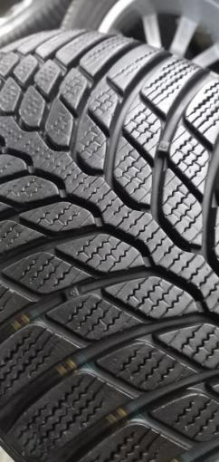 Bridgestone Blizzak LM-32C 235/40 R18 95V