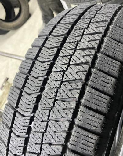 Bridgestone Blizzak VRX2 185/60 R15