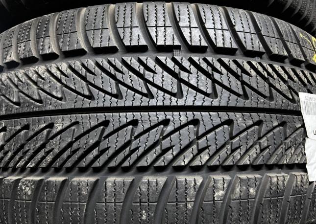 Goodyear UltraGrip 285/45 R20